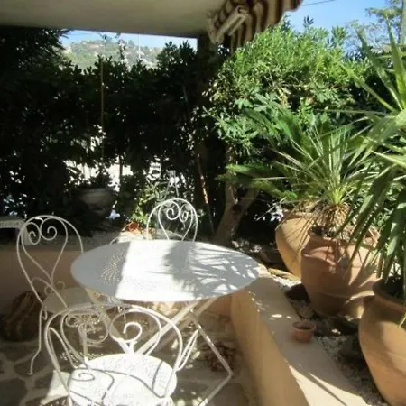 Le Lavandou, 2 Pièces, 4 Personnes - Fr-1-251-12 * Le Lavandou